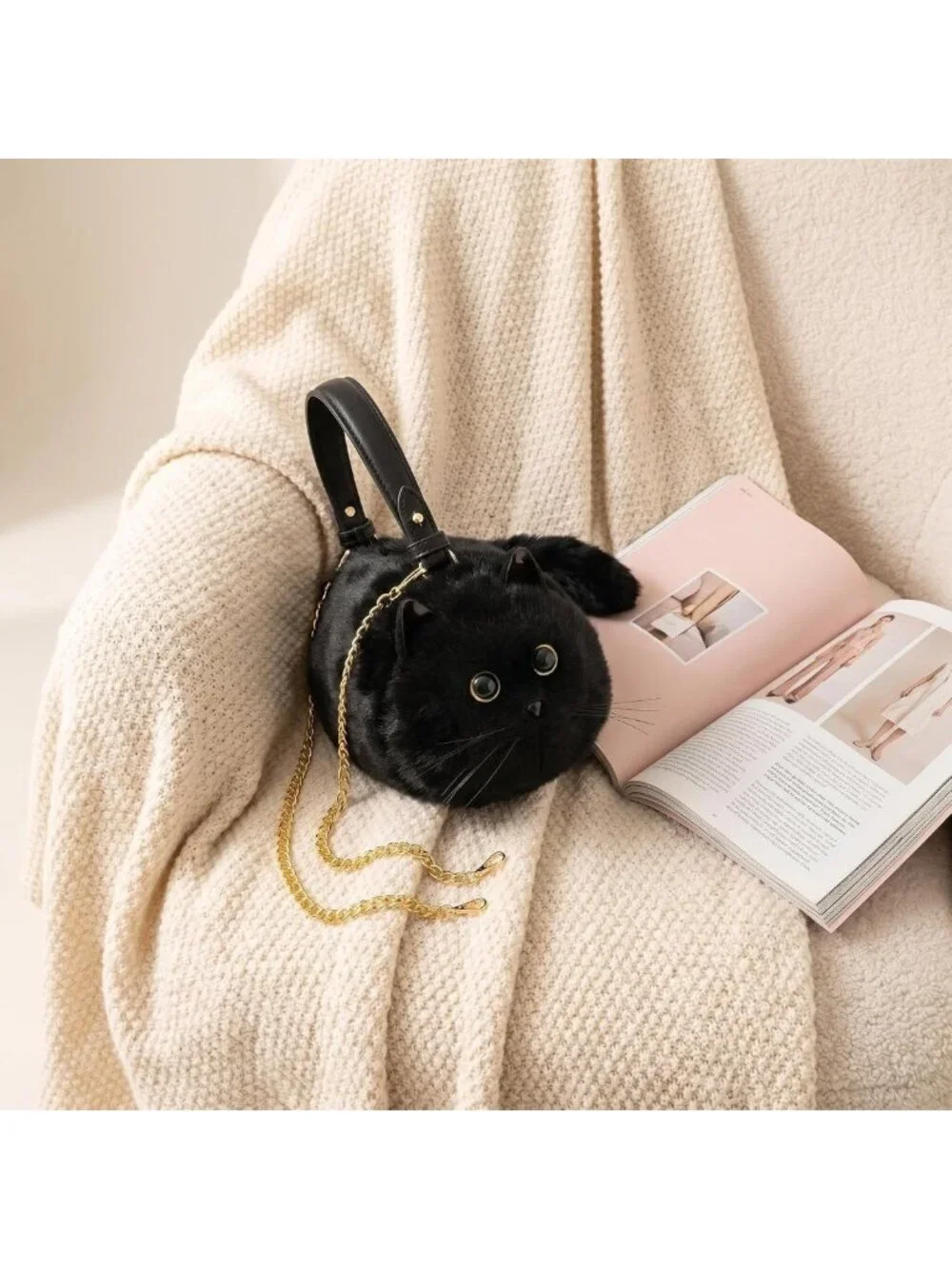 Chic Cat-Shaped Crossbody Handbag | Realistic Puffy Plush Purse for Women